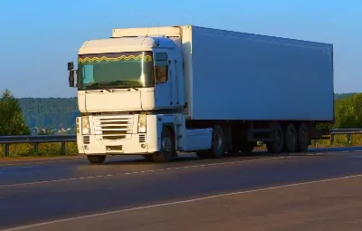 Adana ile Kaş Arası Öğrenci Eşyası Taşıma